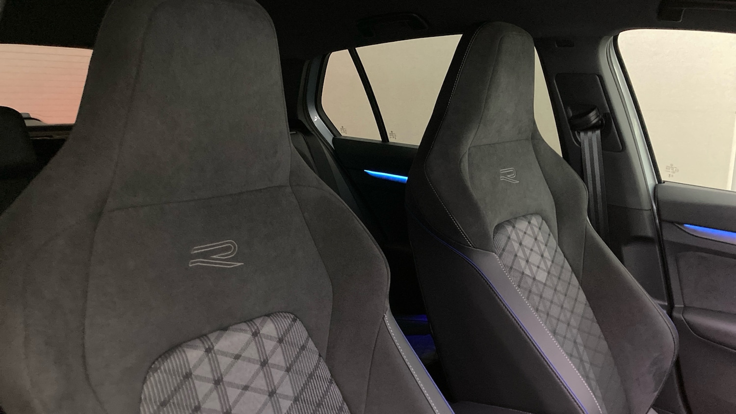 Used Volkswagen Golf 2025 for sale - 77901452: Photo 35