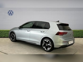Used Volkswagen Golf 2025 for sale - 77901452: Photo
