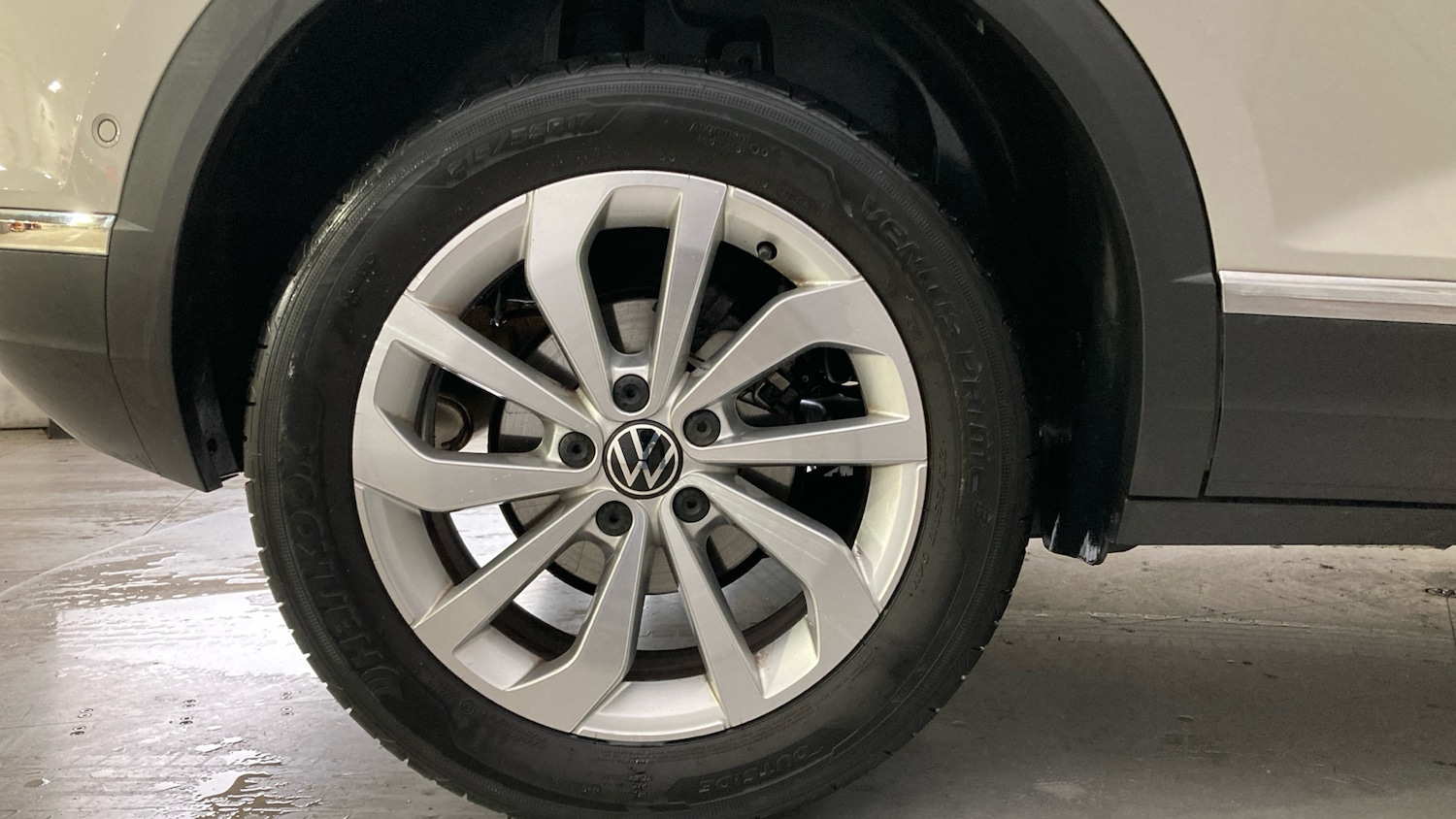 Used Volkswagen T-Roc 2023 for sale - 76504813: Photo 5