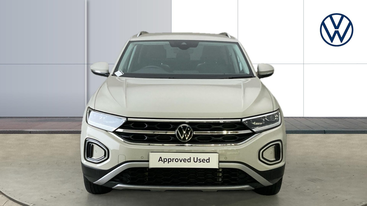 Used Volkswagen T-Roc 2023 for sale - 76504813: Photo 7