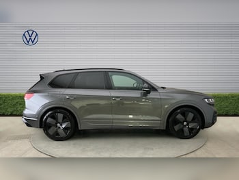 Used Volkswagen Touareg 2026 for sale - 79151881: Photo