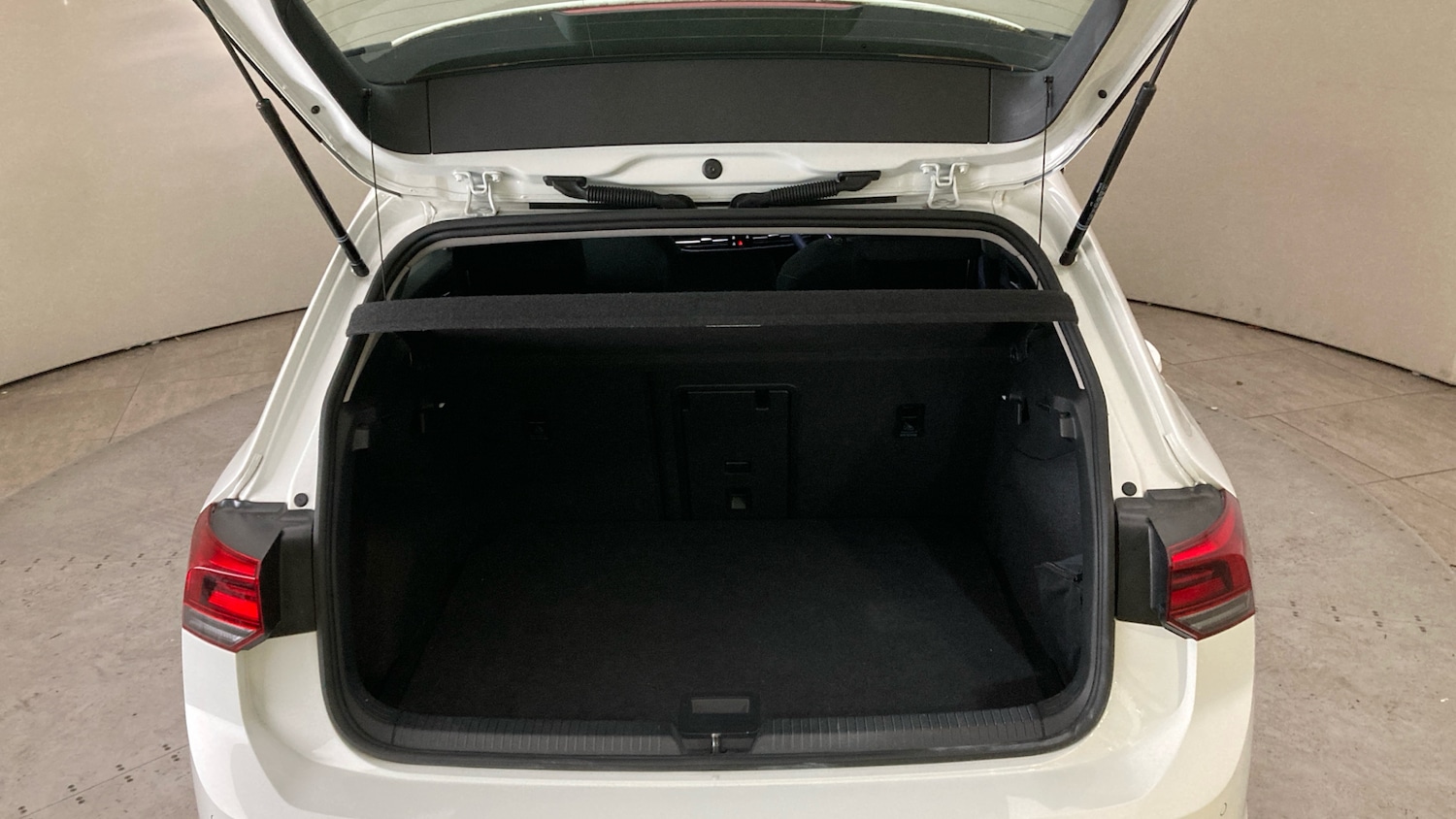 Used Volkswagen Golf 2023 for sale - 76184291: Photo 20