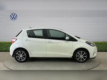 Used Toyota Yaris 2018 for sale - 78568864: Photo