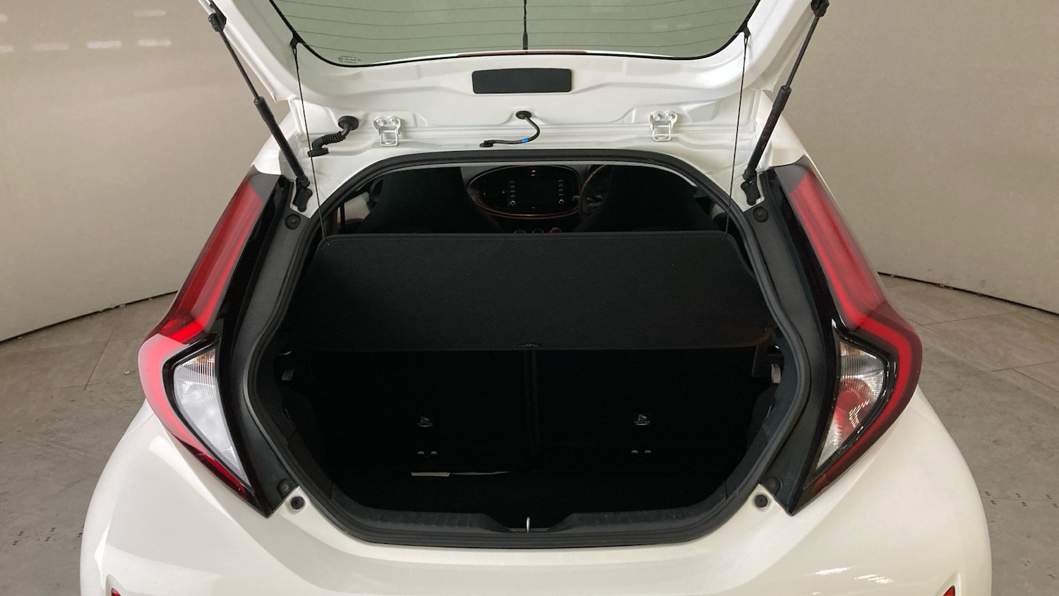 Used Toyota Aygo X 2023 for sale - 78199424: Photo 20