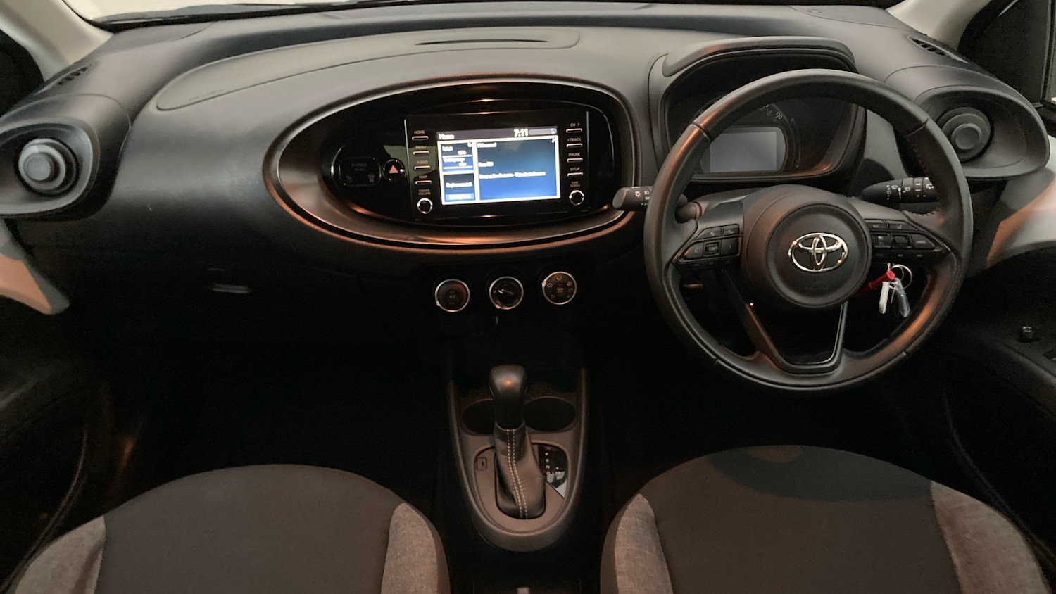 Used Toyota Aygo X 2023 for sale - 78199424: Photo 9