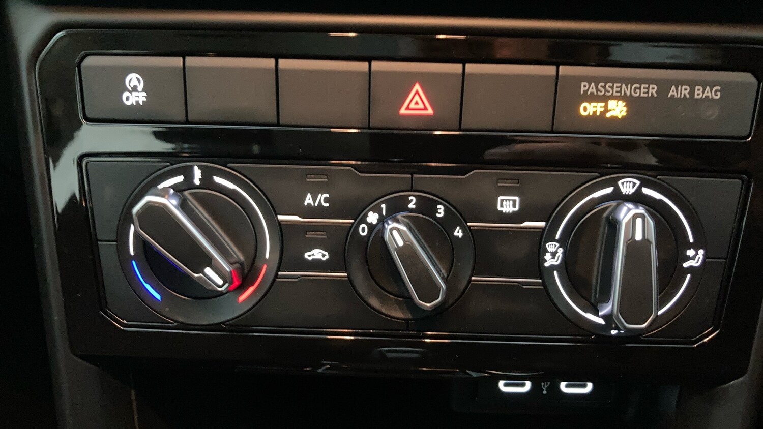 Used Volkswagen T-Cross 2023 for sale - 77652941: Photo 13