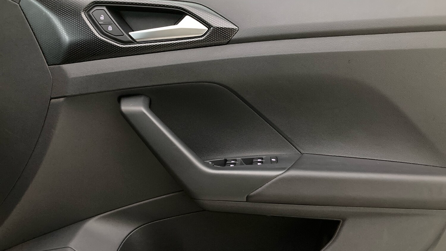 Used Volkswagen T-Cross 2023 for sale - 77652941: Photo 19