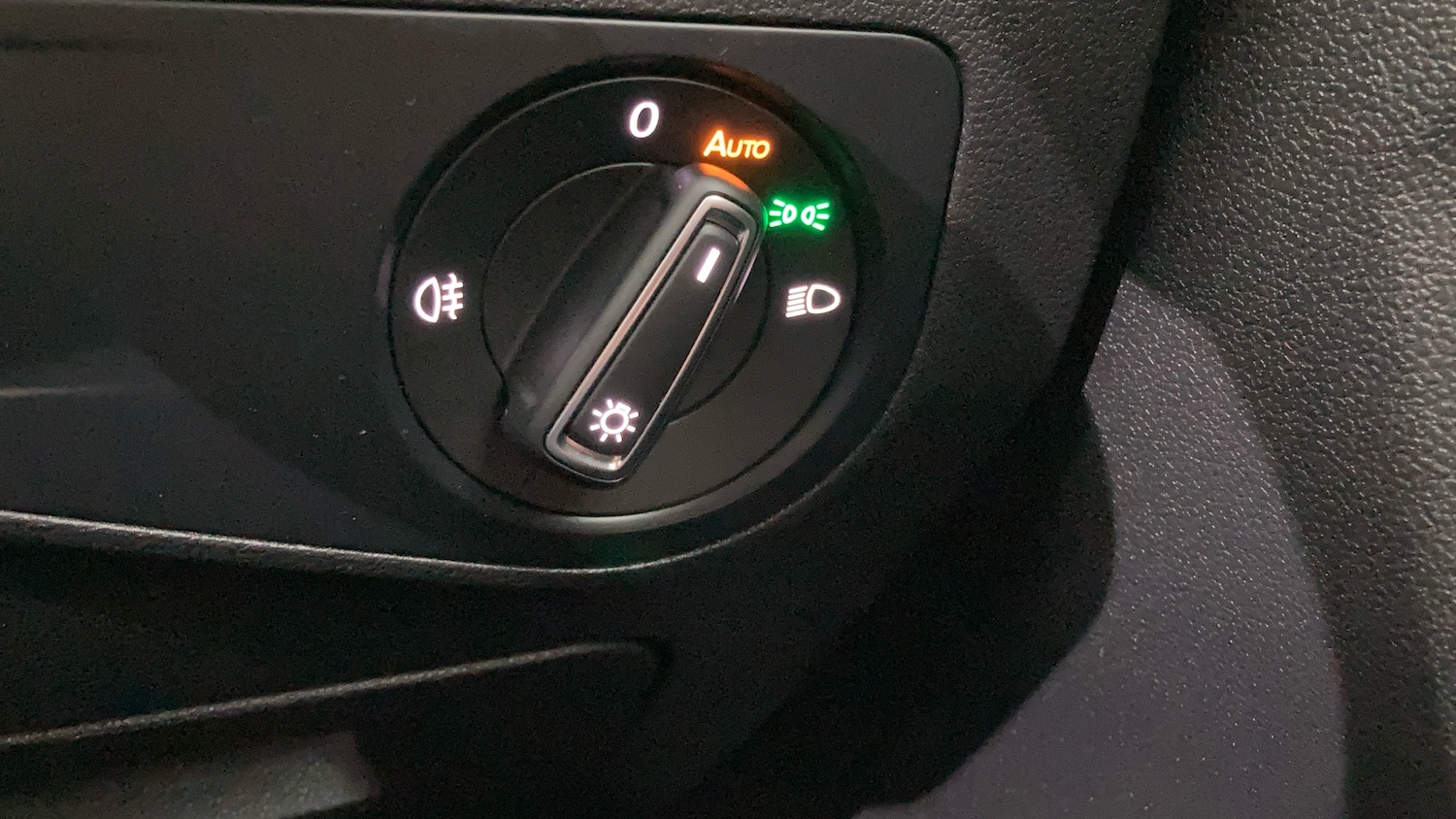 Used Volkswagen Tiguan 2021 for sale - 76590095: Photo 31