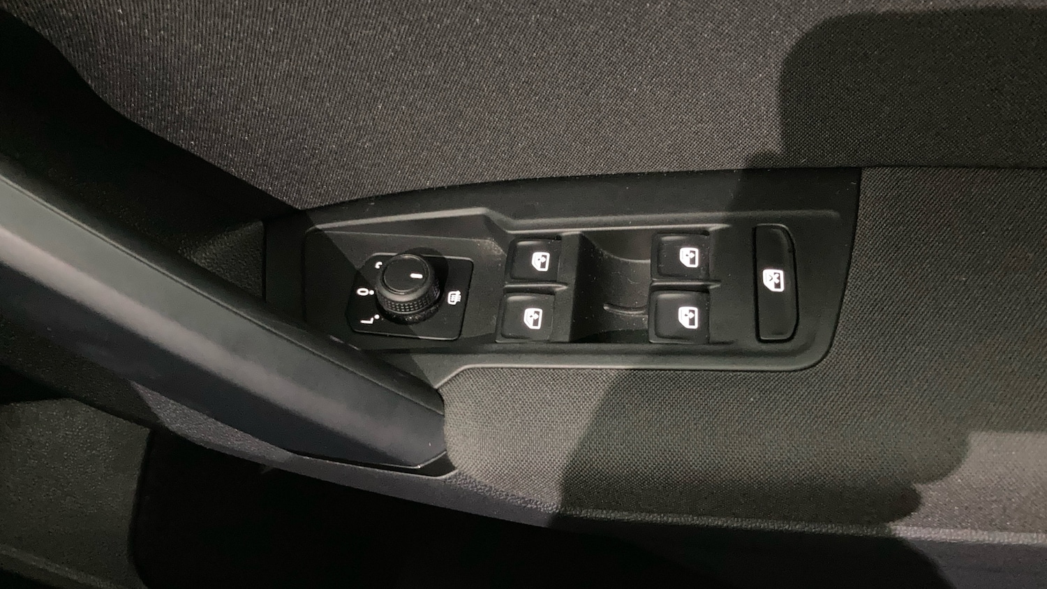 Used Volkswagen Tiguan 2021 for sale - 76590095: Photo 32