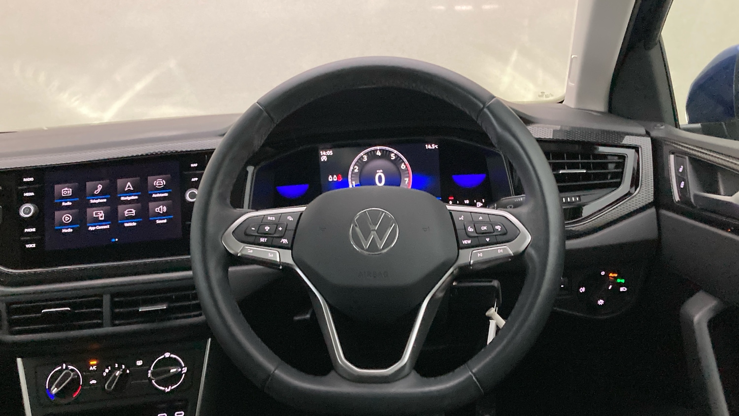 Used Volkswagen Polo 2022 for sale - 76127950: Photo 10