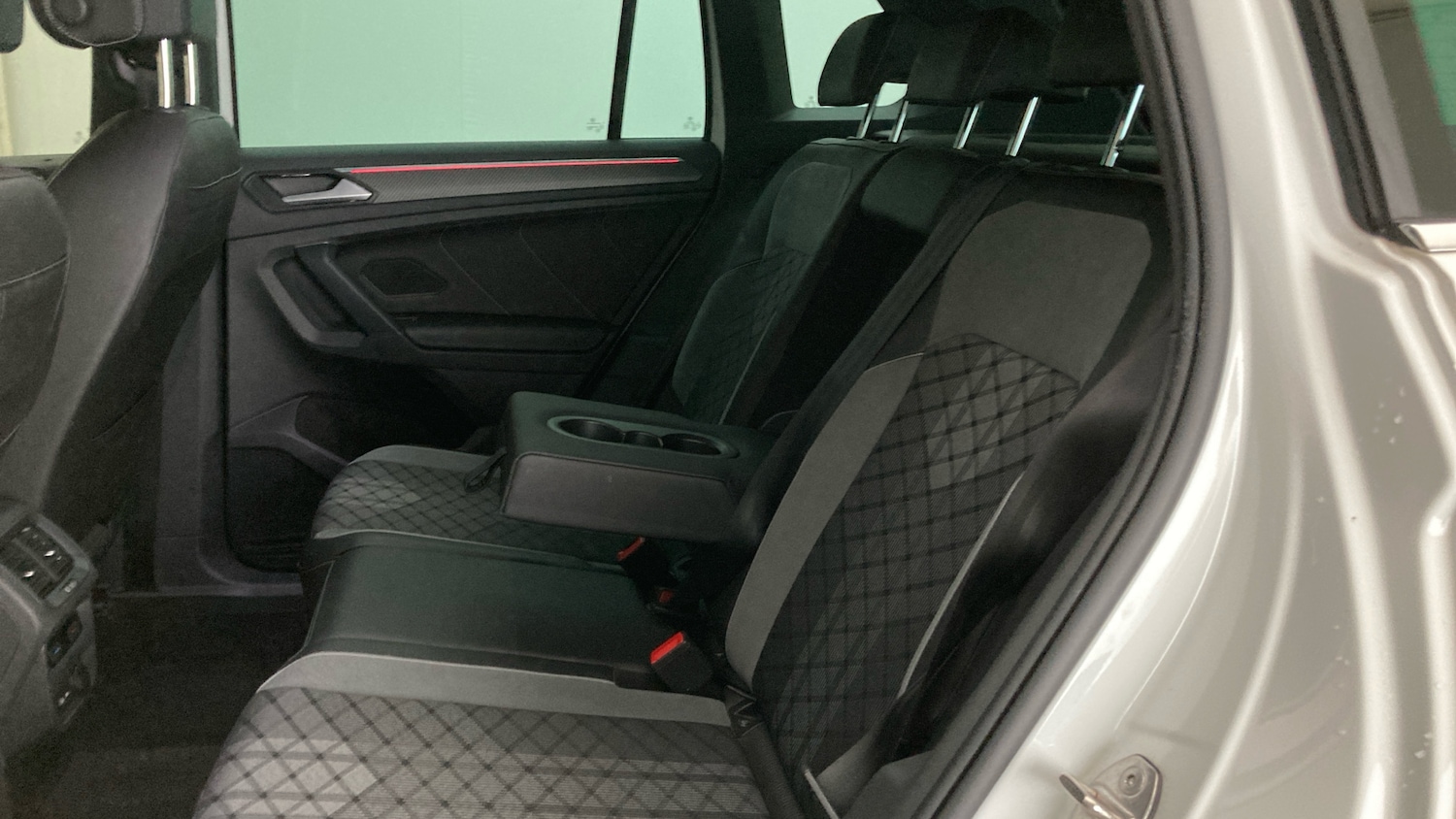 Used Volkswagen Tiguan 2021 for sale - 77222864: Photo 16