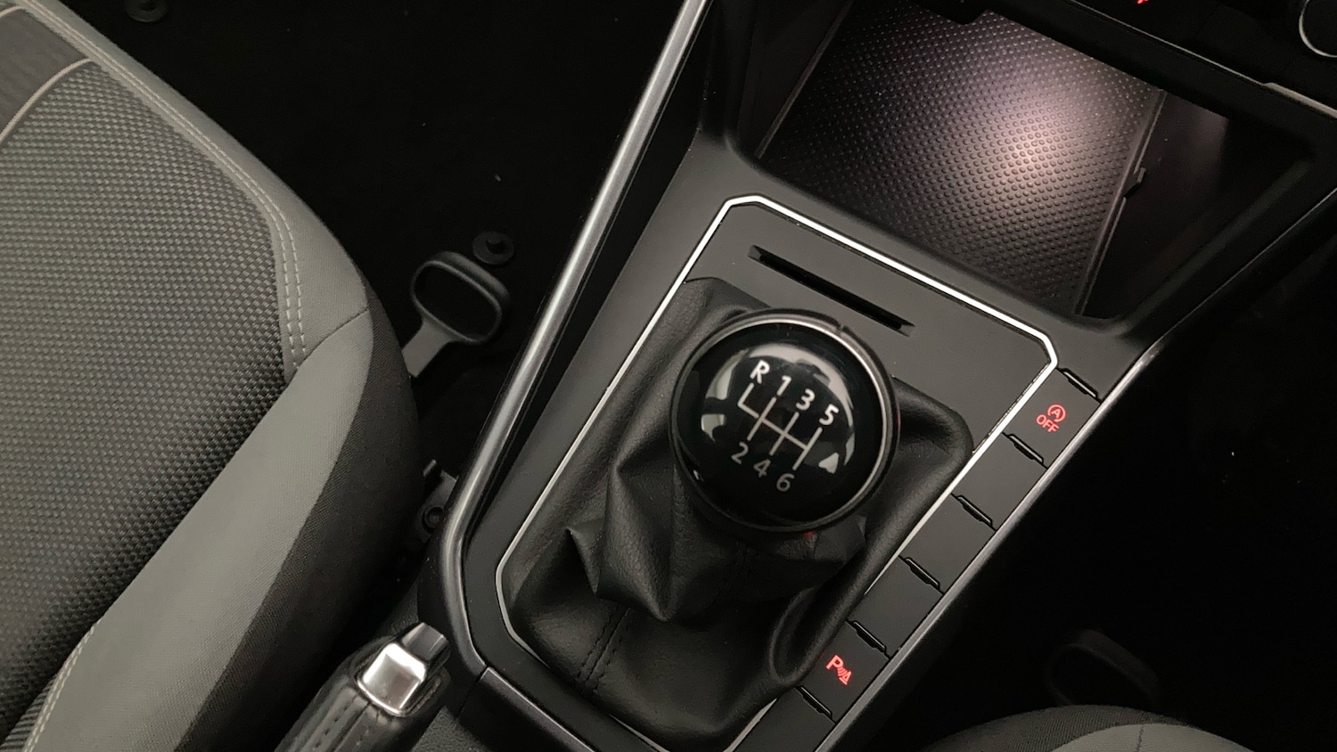 Used Volkswagen Polo 2018 for sale - 76976920: Photo 14