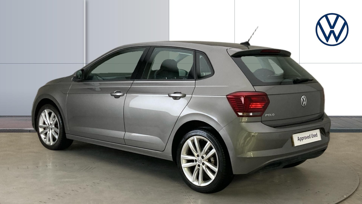 Used Volkswagen Polo 2018 for sale - 76976920: Photo 3