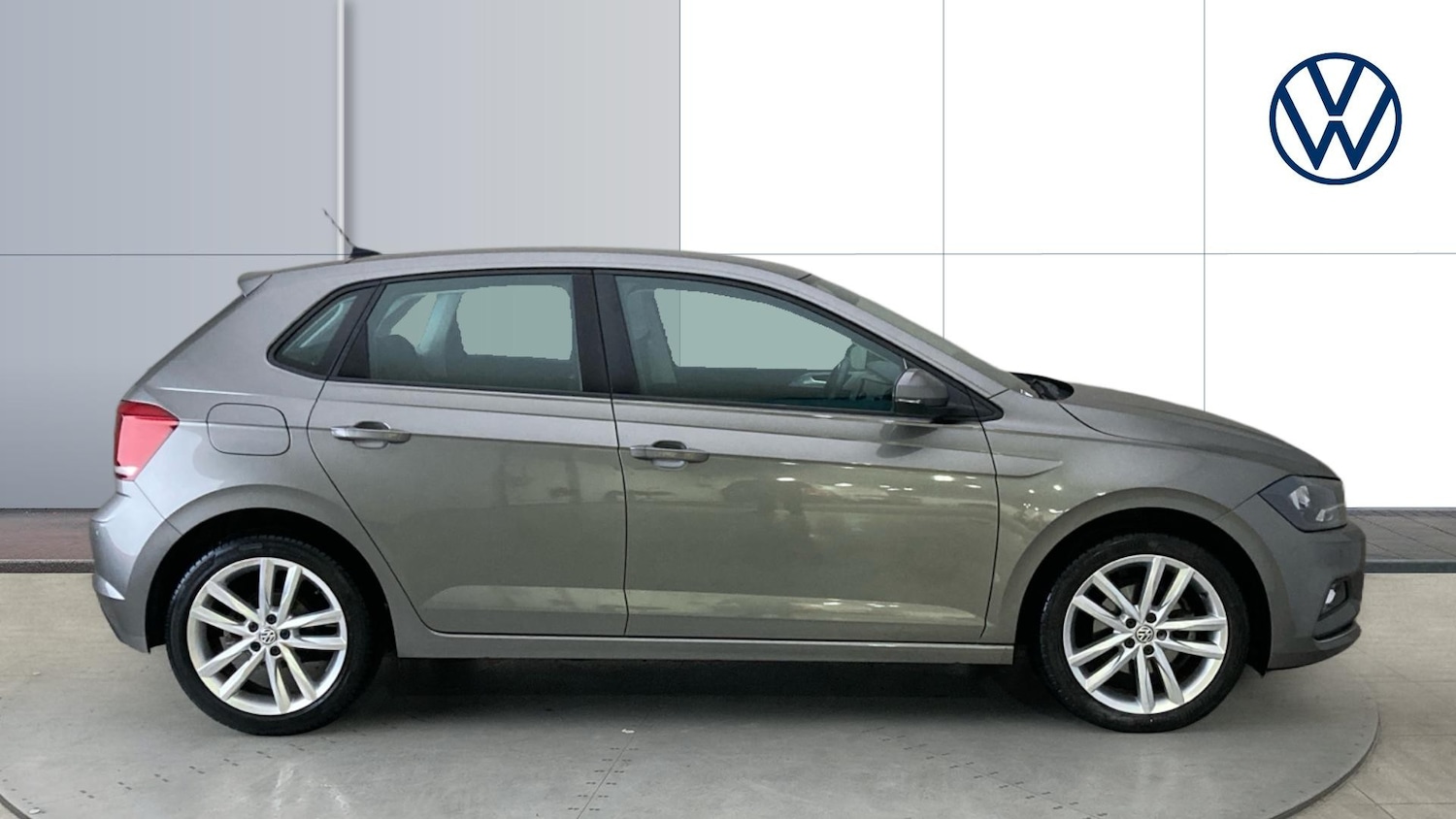 Used Volkswagen Polo 2018 for sale - 76976920: Photo 4