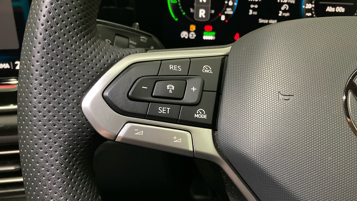 Used Volkswagen Tiguan 2025 for sale - 76639597: Photo 17