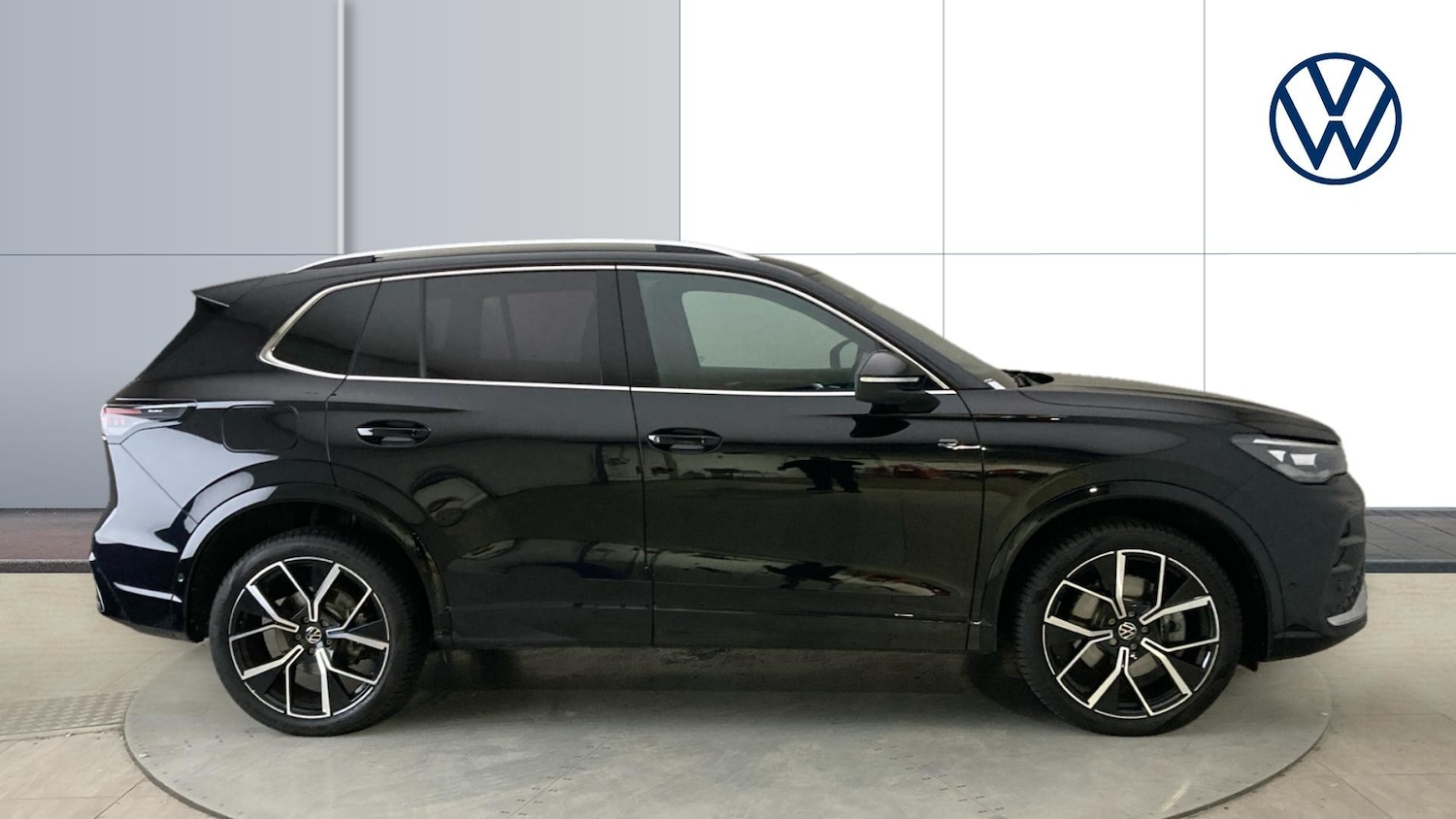 Used Volkswagen Tiguan 2025 for sale - 76639597: Photo 4