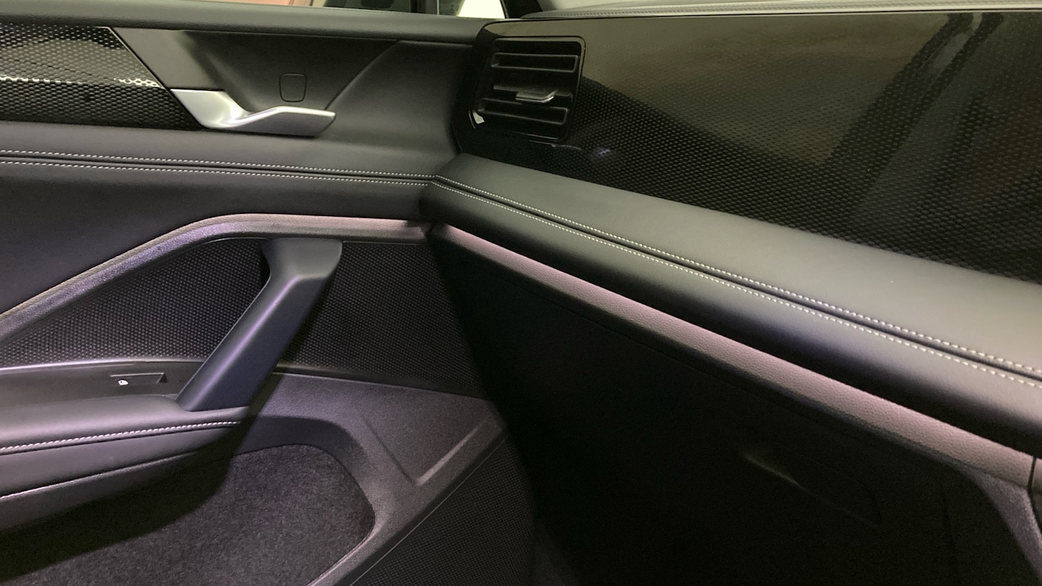 Used Volkswagen Tiguan 2025 for sale - 78131687: Photo 32