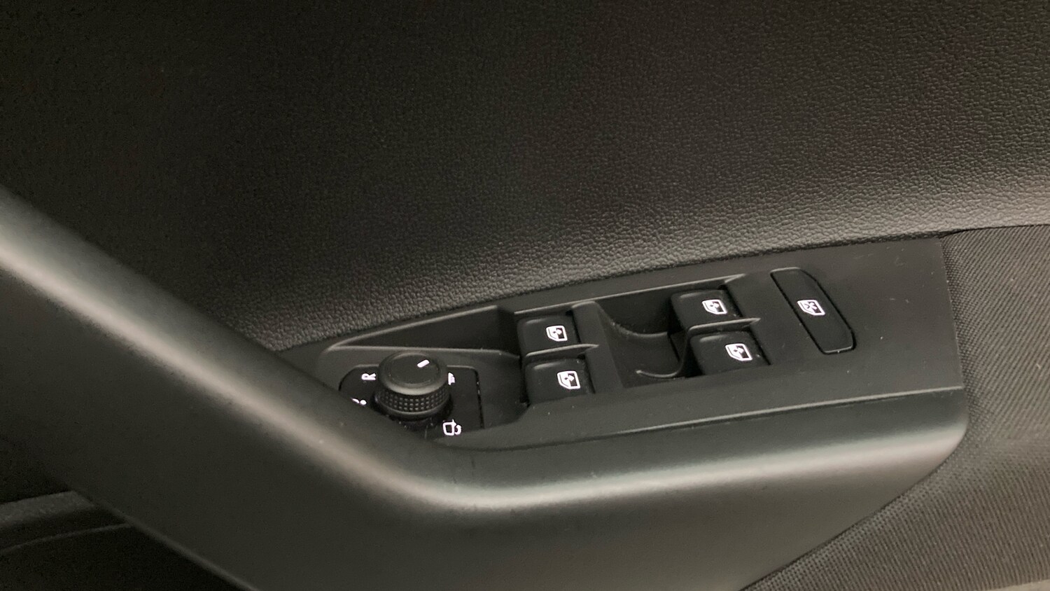 Used Volkswagen Taigo 2023 for sale - 77903800: Photo 28