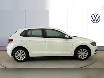 Used Volkswagen Polo 2018 for sale - 76127945: Photo 4