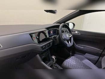 Used Volkswagen Taigo 2023 for sale - 79482720: Photo
