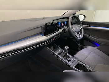 Used Volkswagen Golf 2022 for sale - 76198064: Photo 2