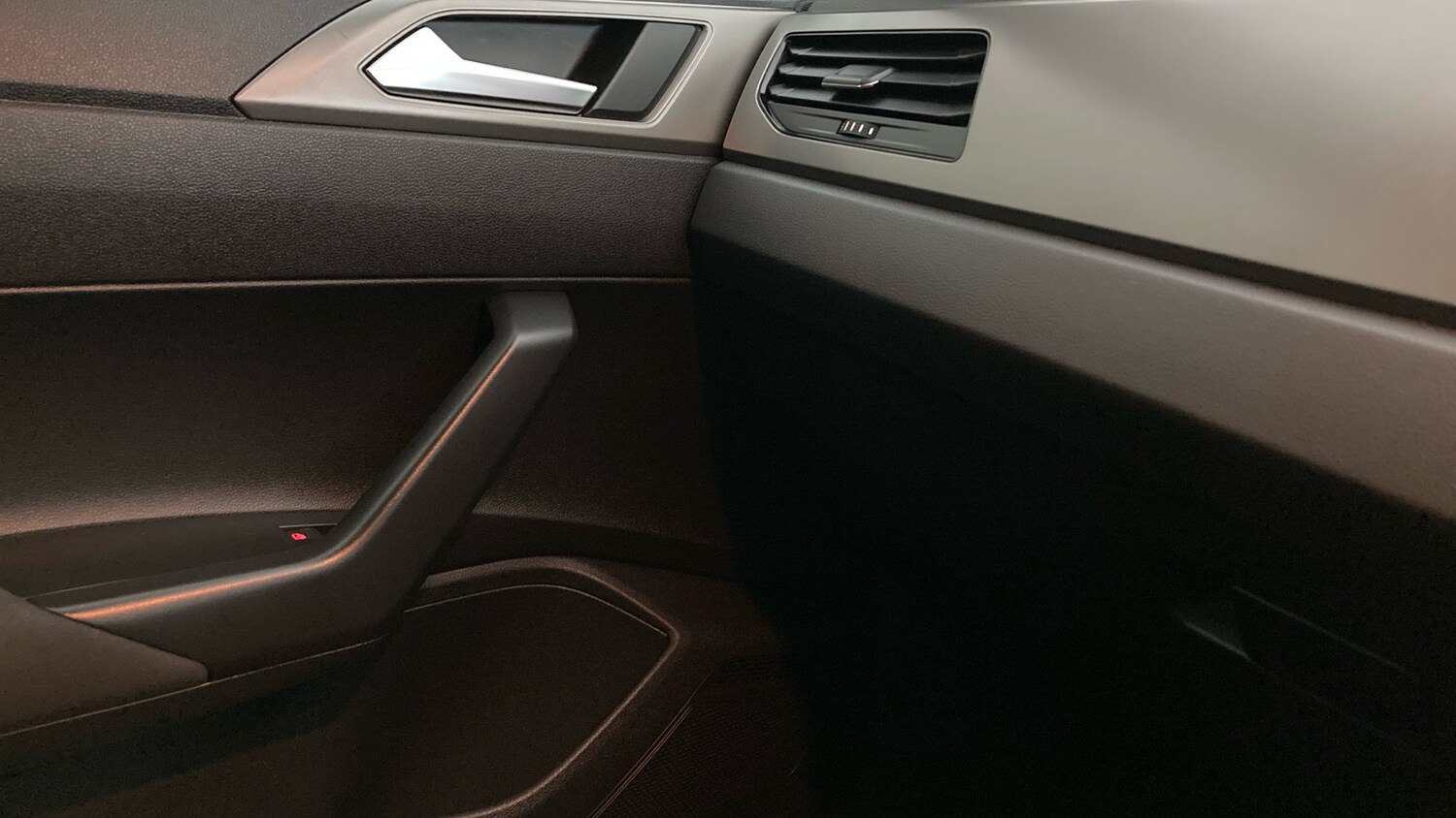 Used Volkswagen Polo 2019 for sale - 78106156: Photo 31