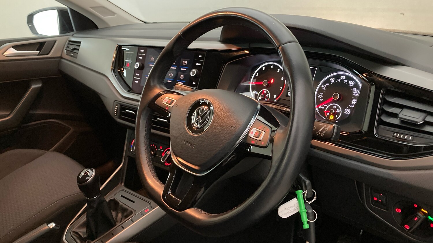 Used Volkswagen Polo 2019 for sale - 78106156: Photo 6