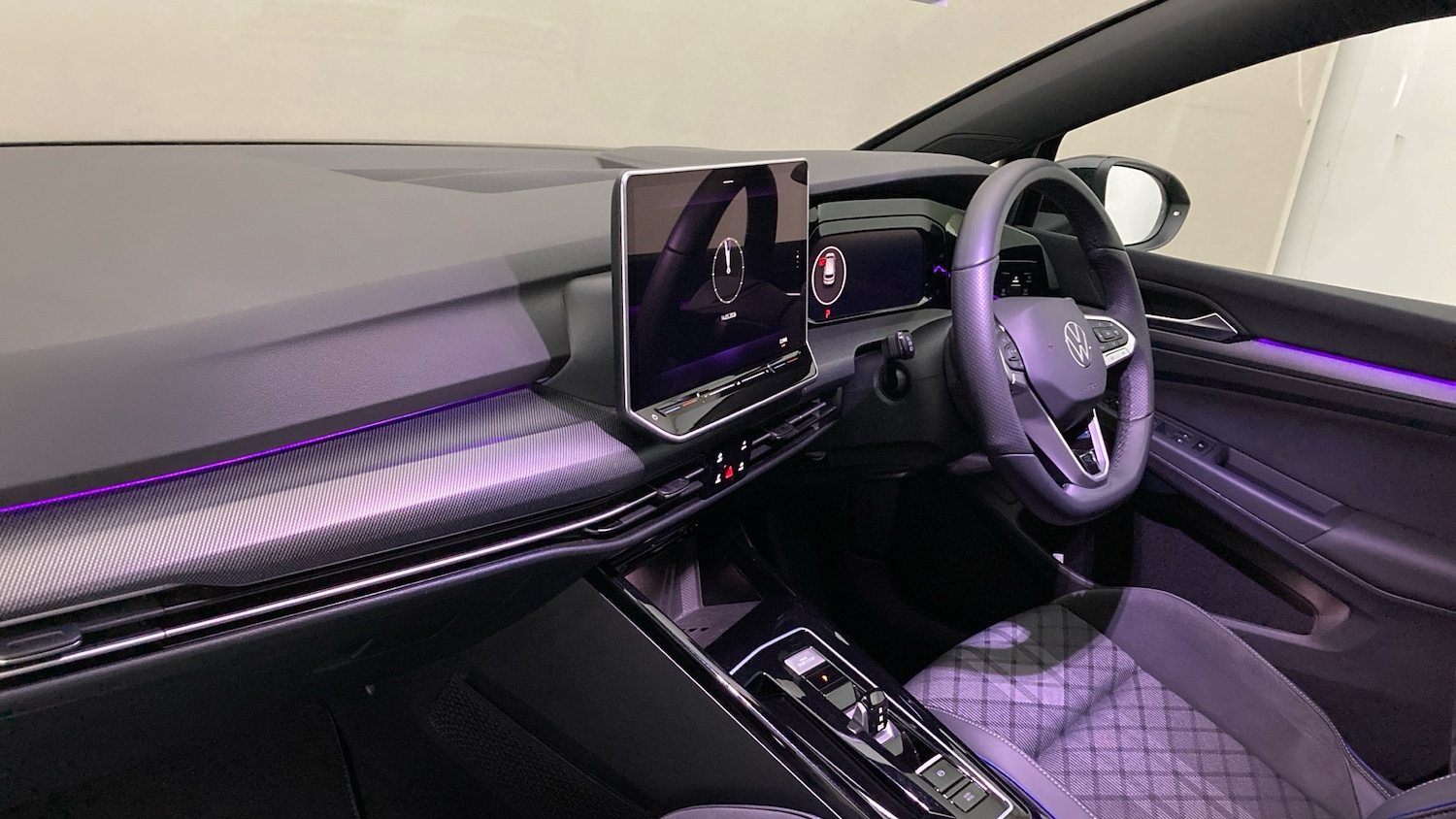 Used Volkswagen Golf 2025 for sale - 77901454: Photo 2