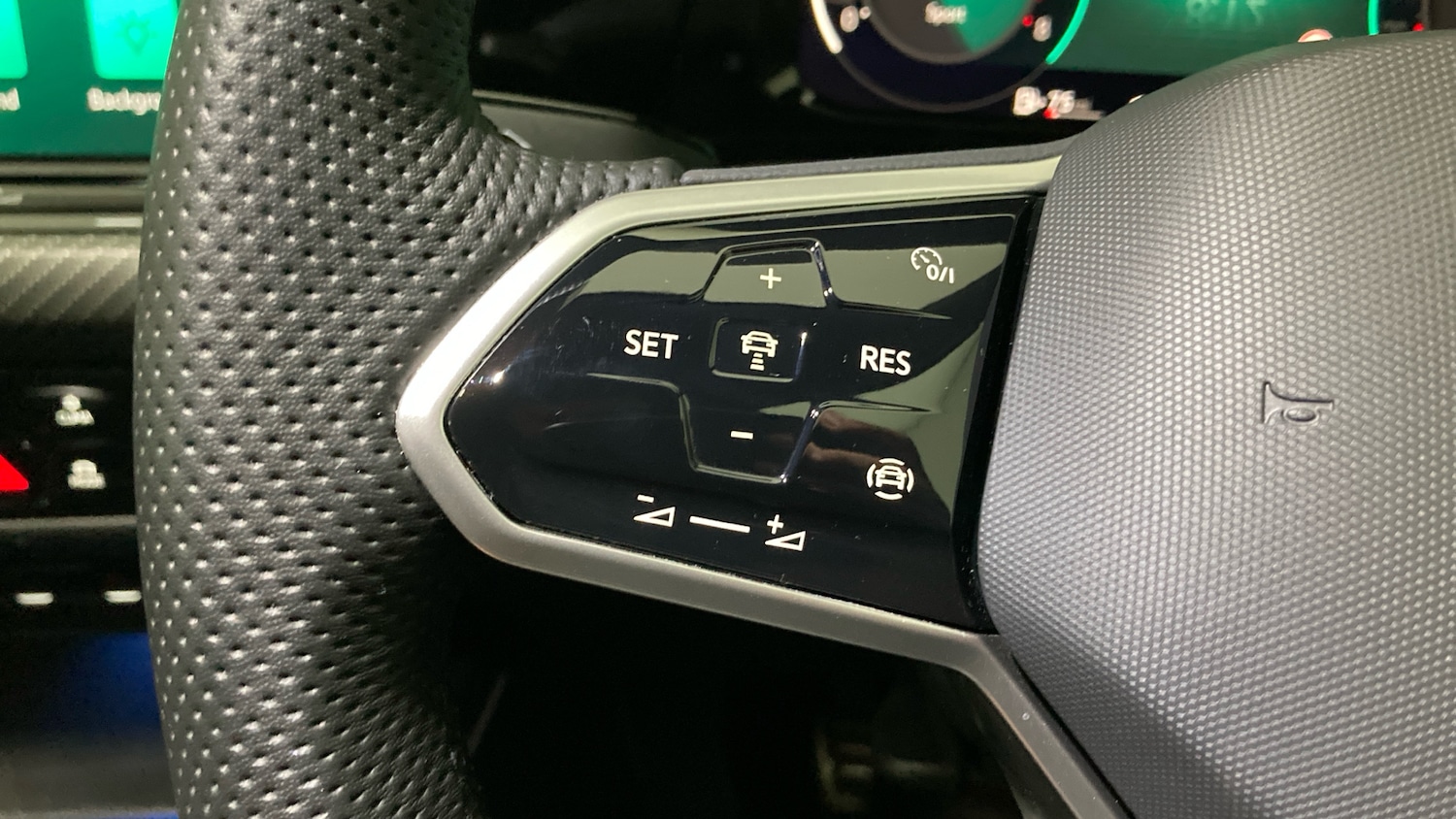 Used Volkswagen Golf 2023 for sale - 78210675: Photo 17