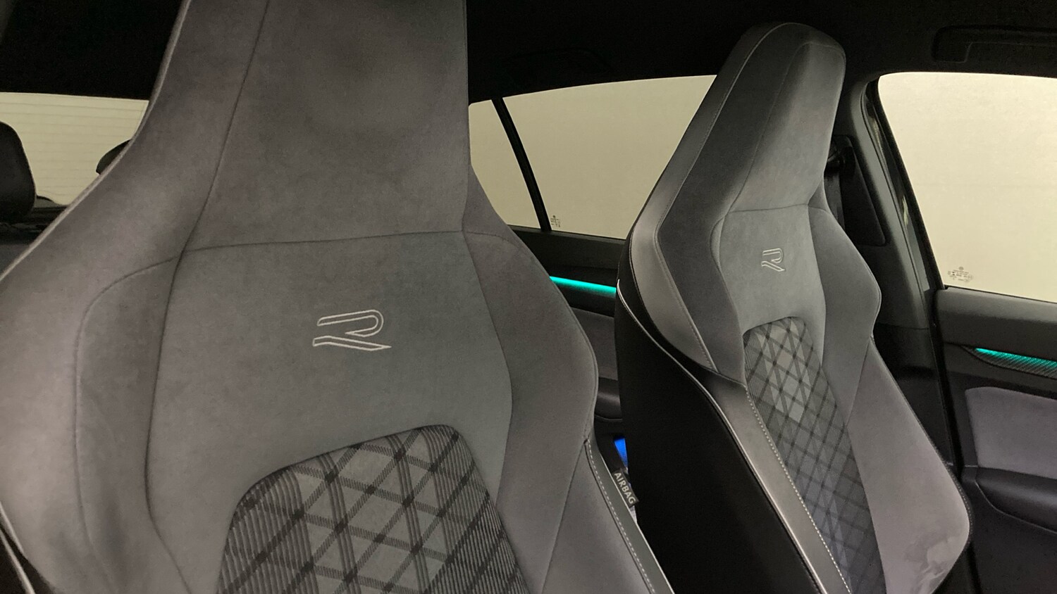 Used Volkswagen Golf 2023 for sale - 78210675: Photo 33