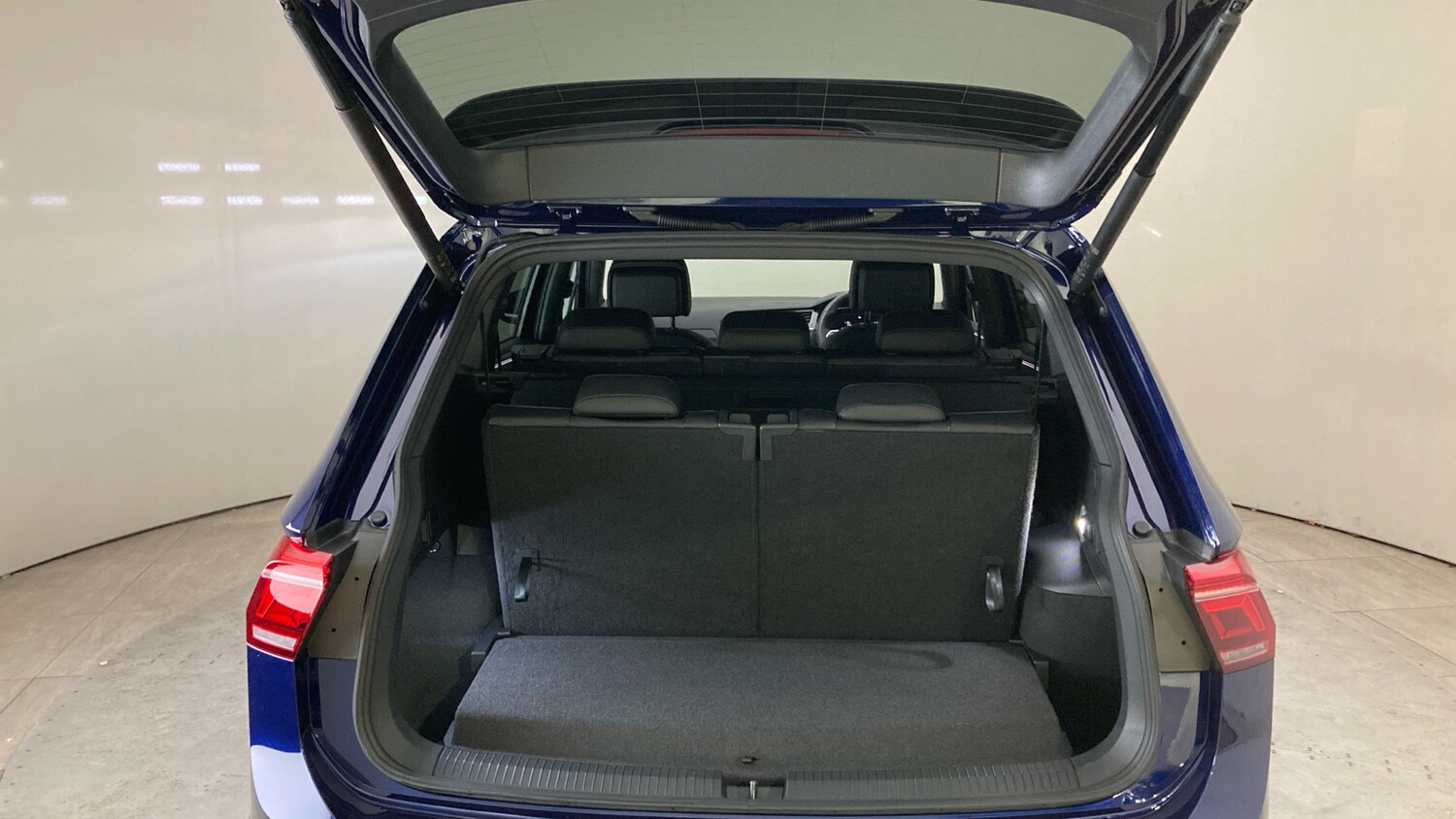 Used Volkswagen Tiguan Allspace 2025 for sale - 78198663: Photo 20