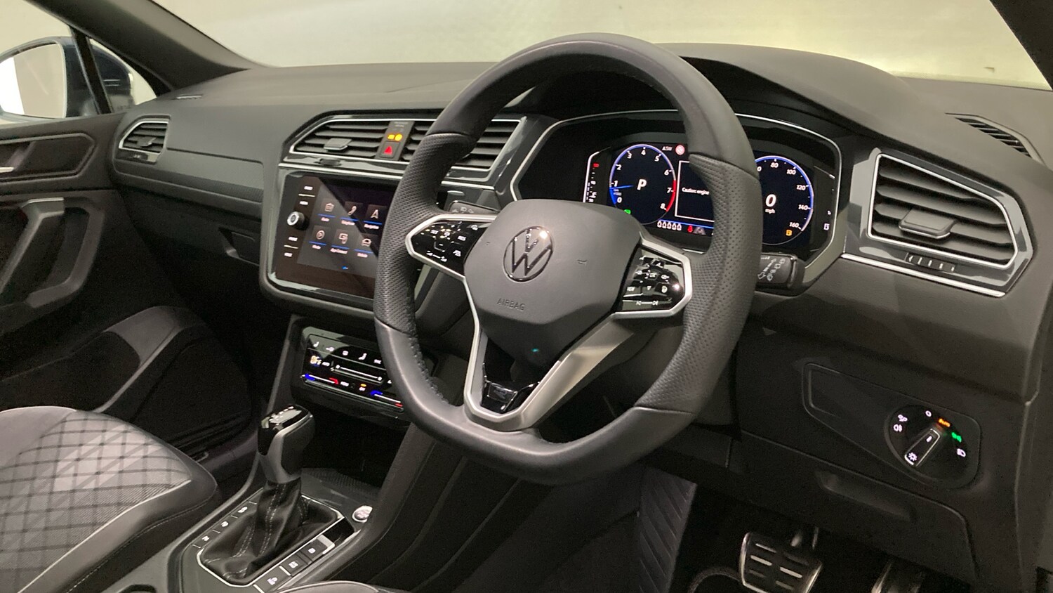 Used Volkswagen Tiguan Allspace 2025 for sale - 78198663: Photo 6