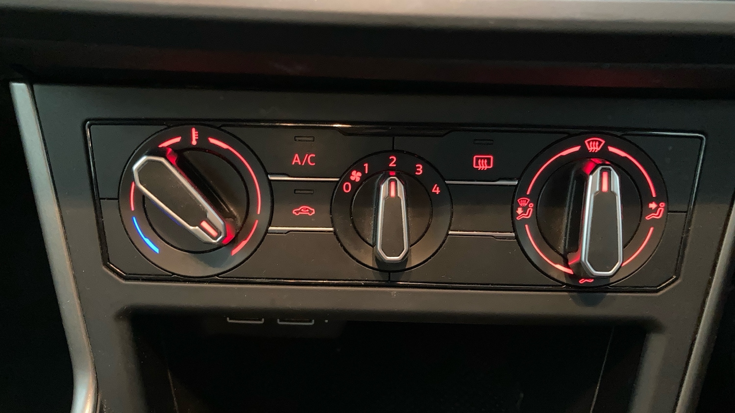 Used Volkswagen Polo 2019 for sale - 76207658: Photo 13