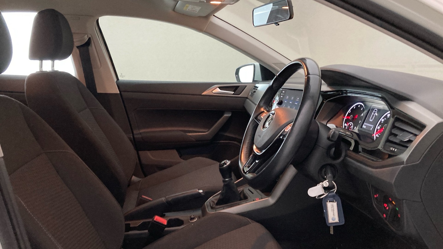 Used Volkswagen Polo 2019 for sale - 76207658: Photo 15