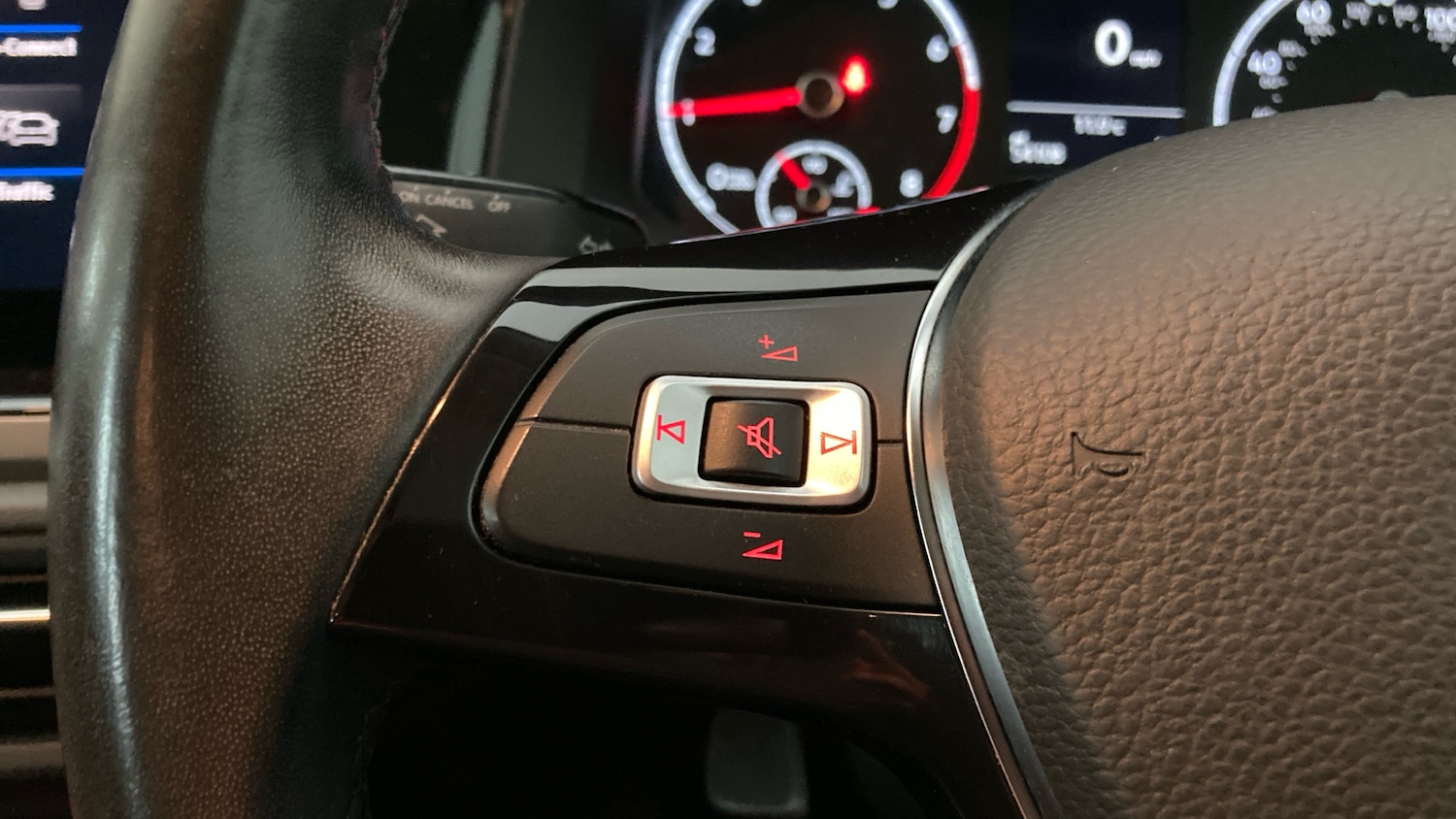 Used Volkswagen Polo 2019 for sale - 76207658: Photo 17