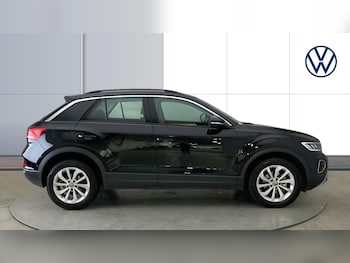 Used Volkswagen T-Roc 2022 for sale - 75445962: Photo