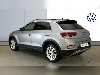 Used Volkswagen T-Roc 2025 for sale - 76368977: Photo