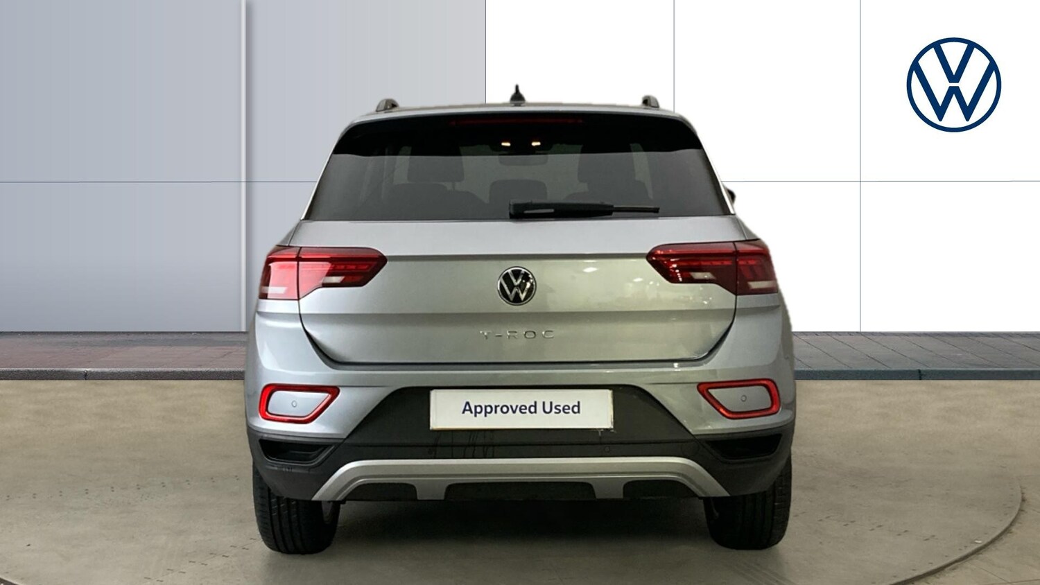 Used Volkswagen T-Roc 2025 for sale - 76368977: Photo 8