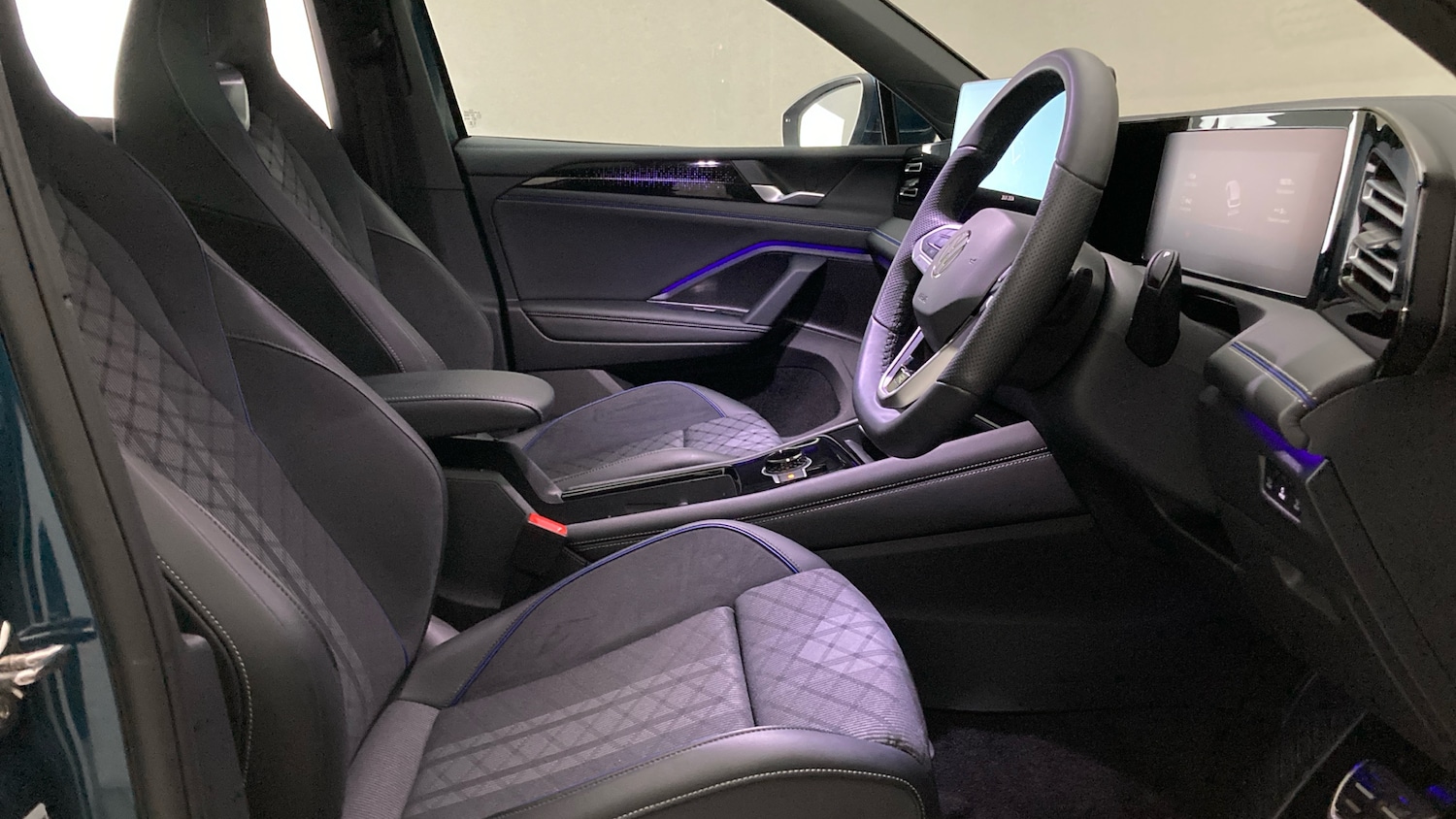 Used Volkswagen Tiguan 2025 for sale - 77297017: Photo 15