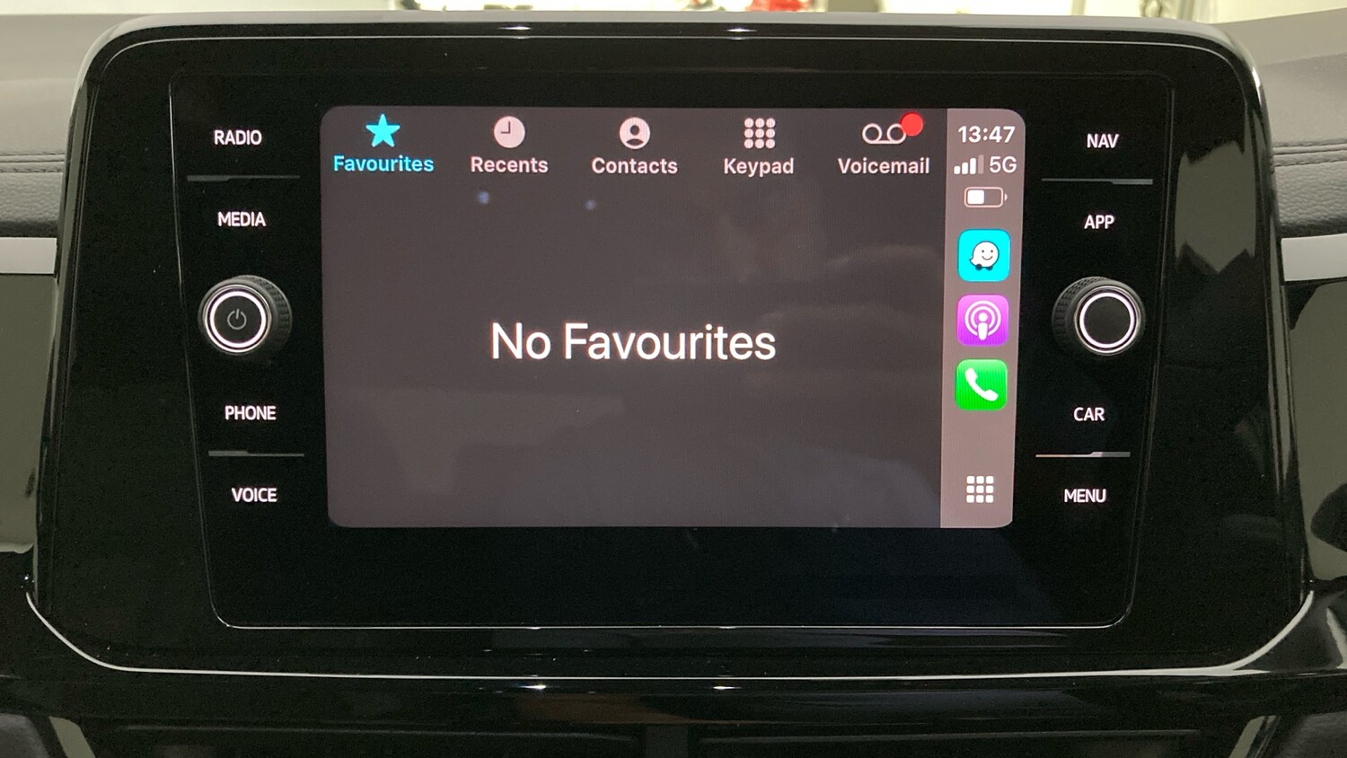 Used Volkswagen T-Roc 2025 for sale - 77715263: Photo 23