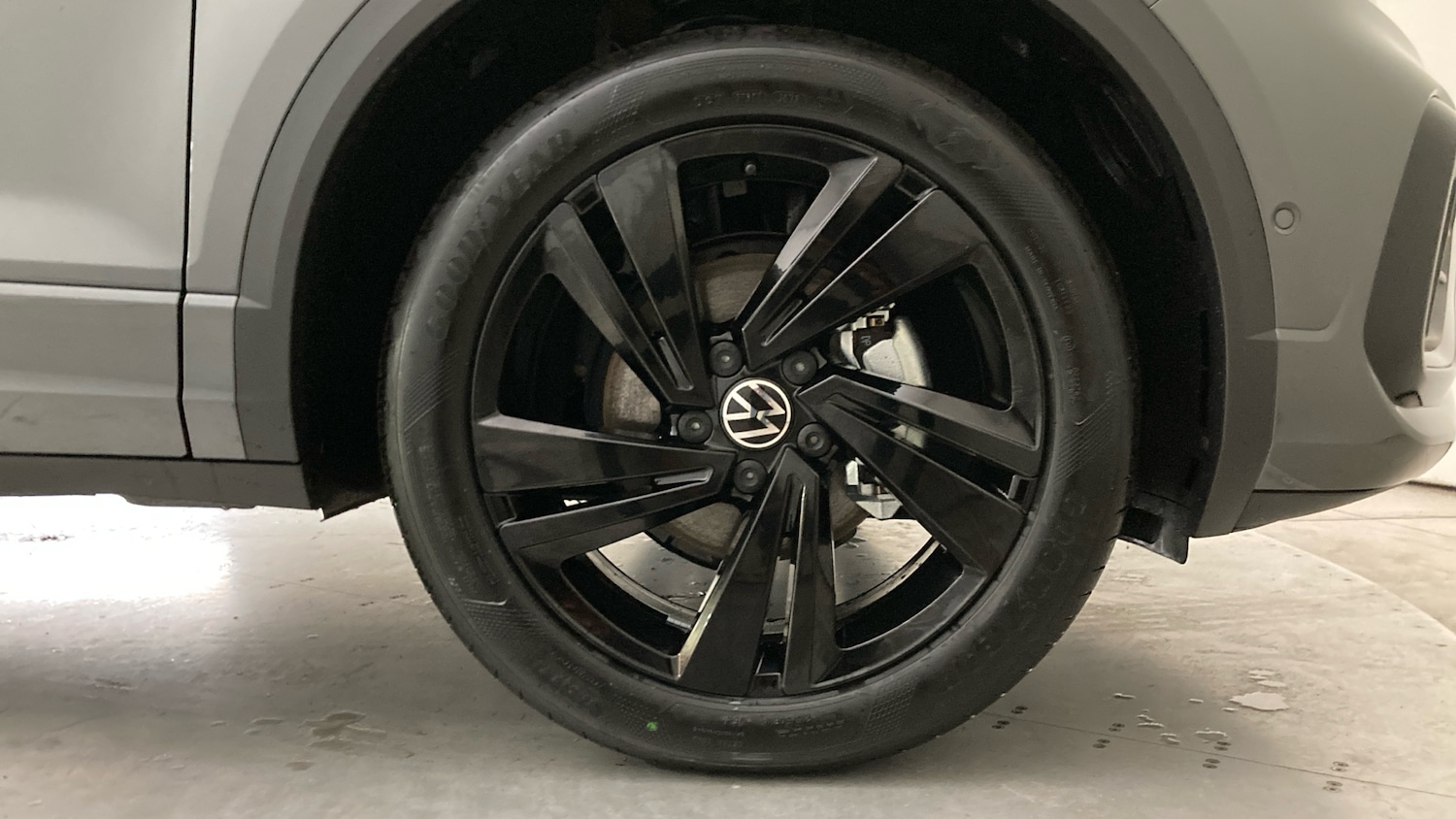 Used Volkswagen T-Roc 2025 for sale - 77715263: Photo 5