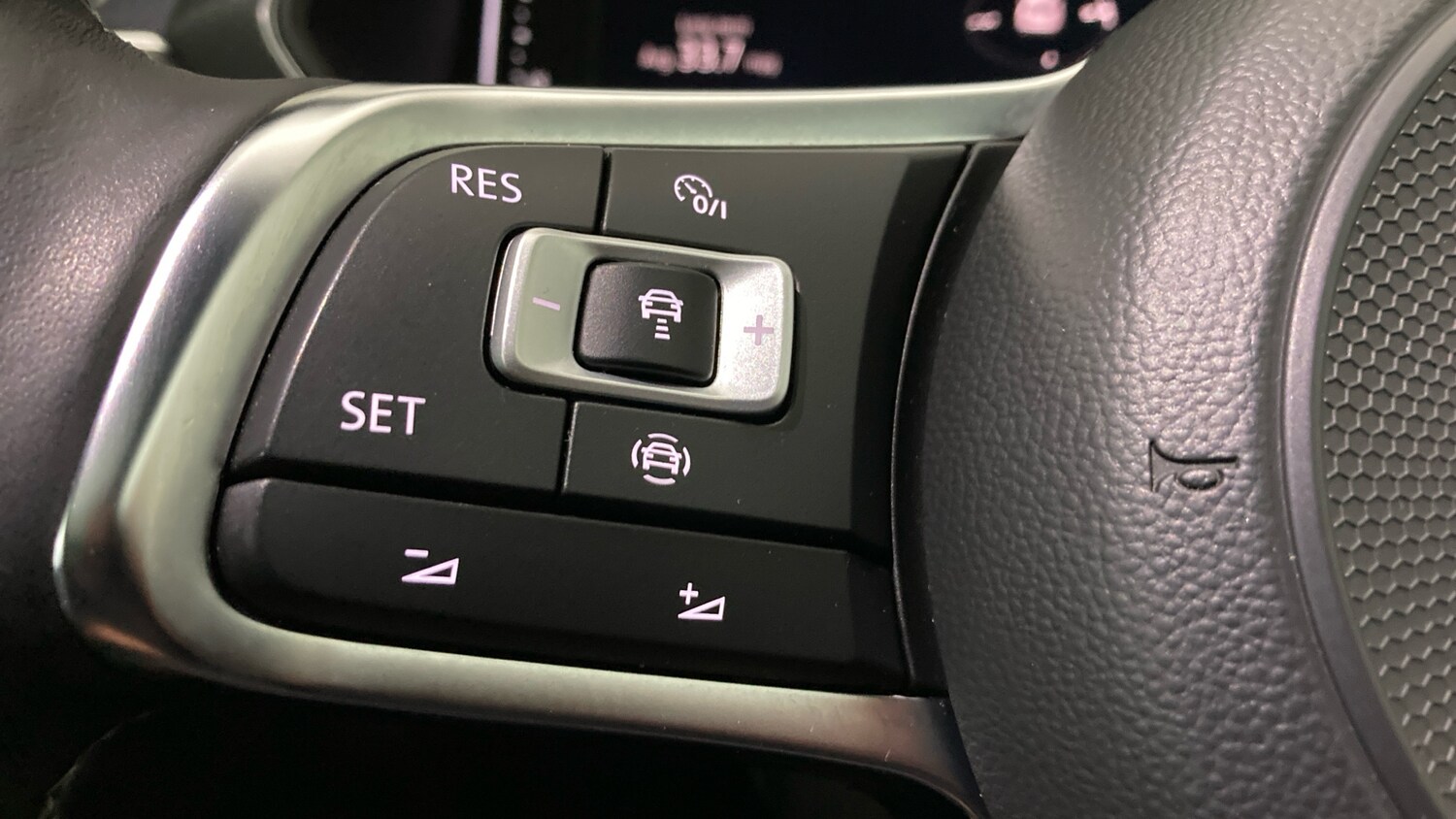 Used Volkswagen Tiguan 2019 for sale - 77758583: Photo 17