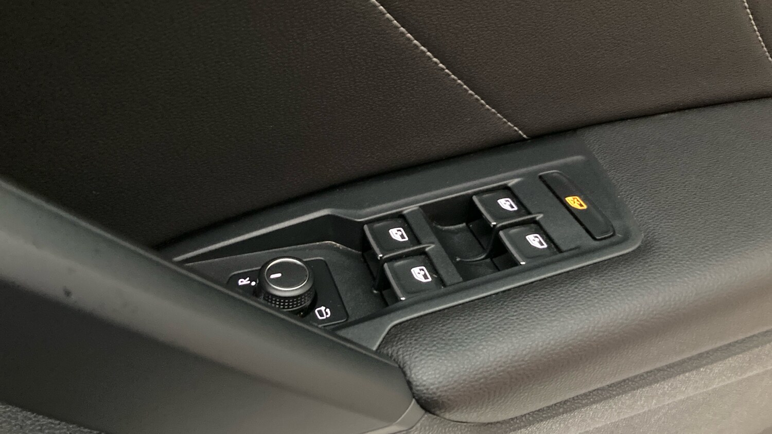 Used Volkswagen Tiguan 2019 for sale - 77758583: Photo 28