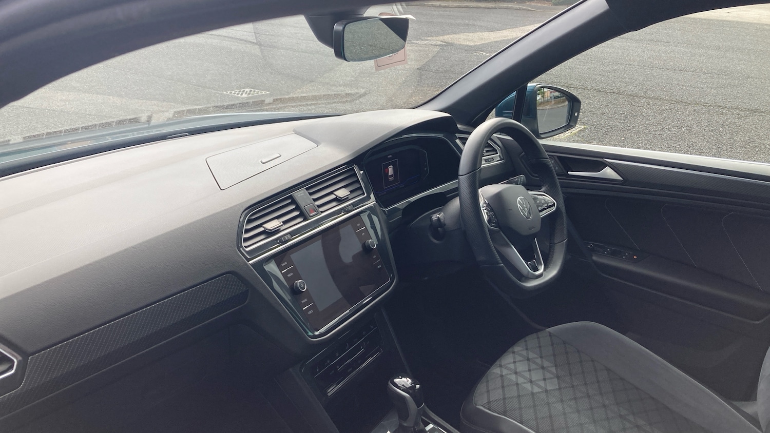 Used Volkswagen Tiguan 2023 for sale - 77033342: Photo 11