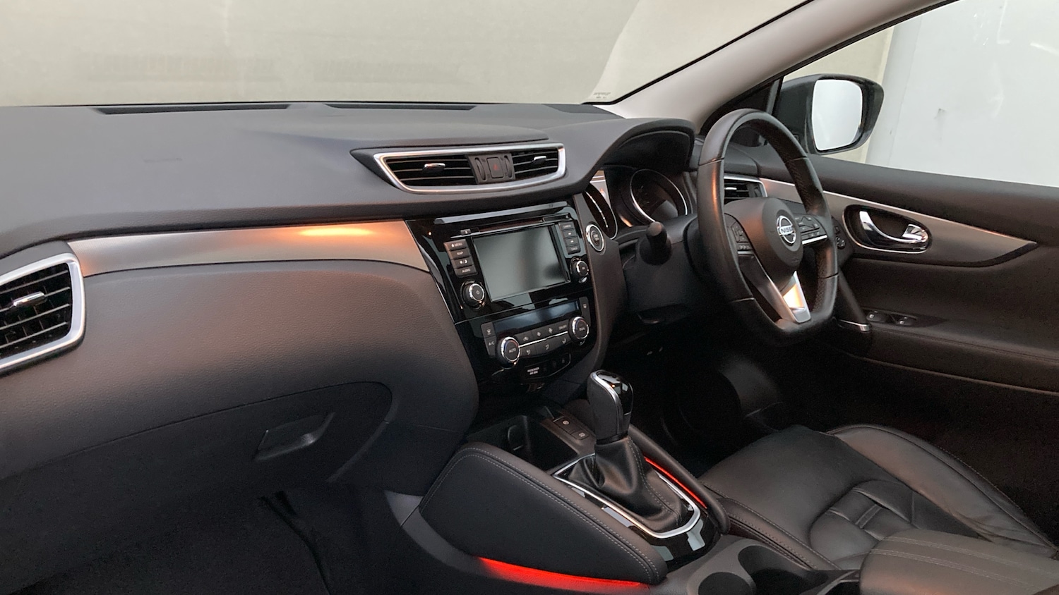 Used Nissan Qashqai 2021 for sale - 76344533: Photo 2