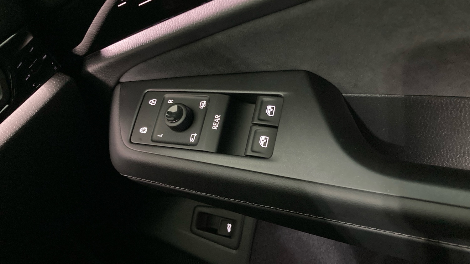 Used Volkswagen ID.7 2025 for sale - 77651024: Photo 33