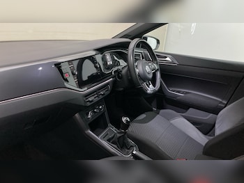 Used Volkswagen Polo 2019 for sale - 79549080: Photo