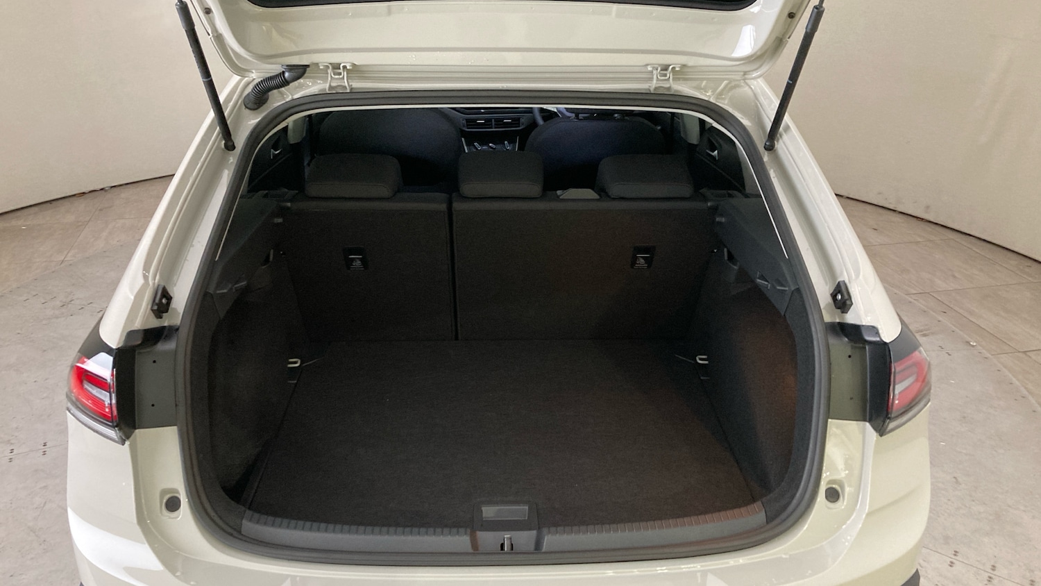 Used Volkswagen Taigo 2025 for sale - 77063843: Photo 20