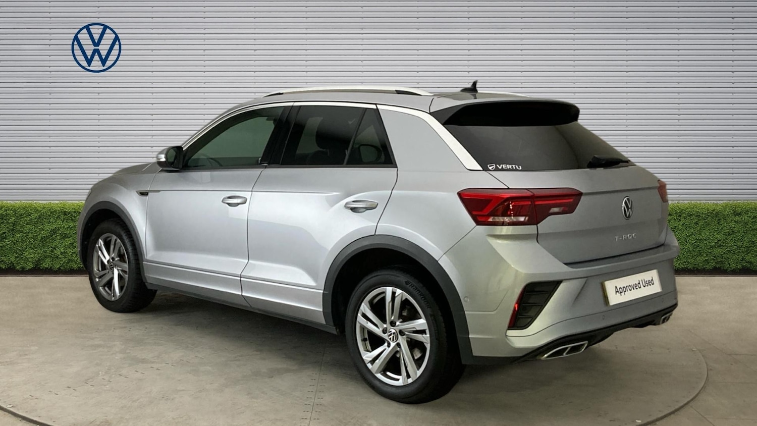 Used Volkswagen T-Roc 2023 for sale - 77689149: Photo 3
