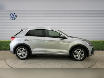 Used Volkswagen T-Roc 2023 for sale - 77689149: Photo